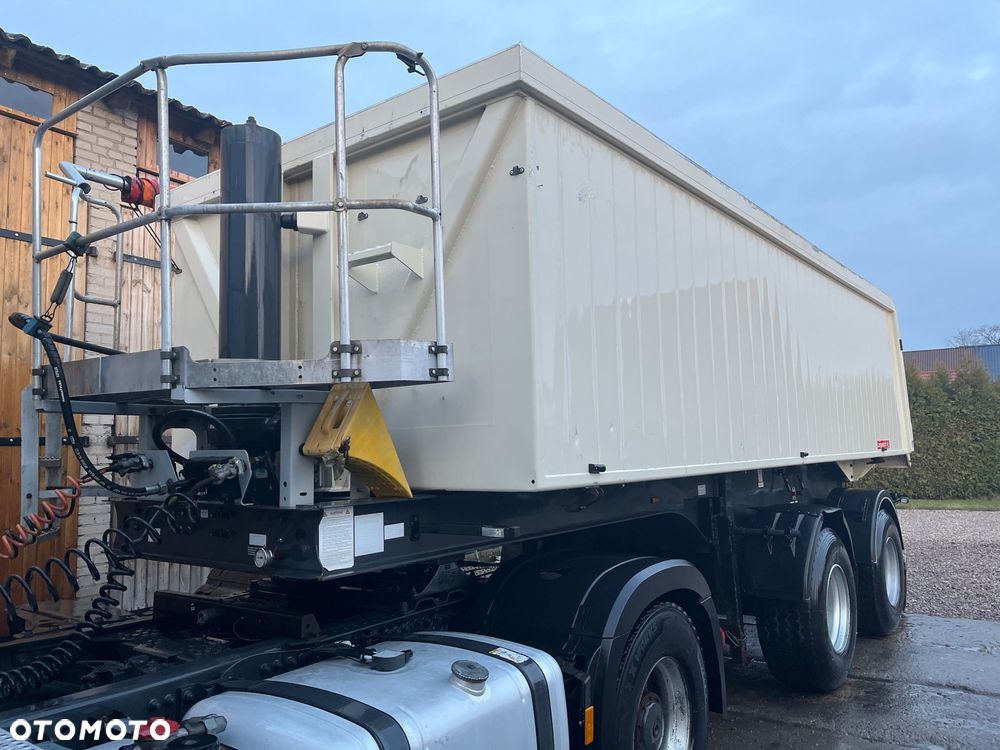 Langendorf SKA 20/26 4960kg 2 osie 38t DMC zestaw naczepa wywrotka Hardox - 3