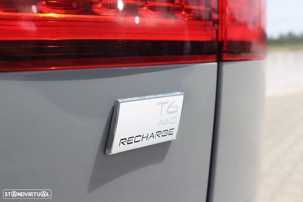 Volvo V60 2.0 T6 AWD TE Essential - 19