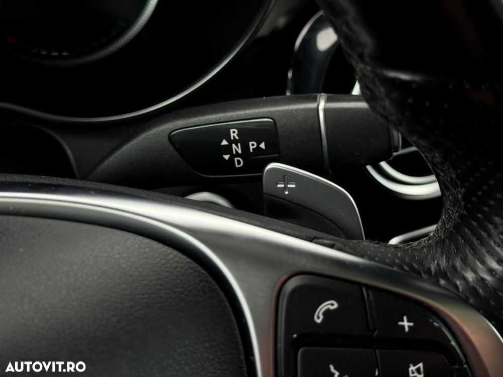 Mercedes-Benz GLC - 27