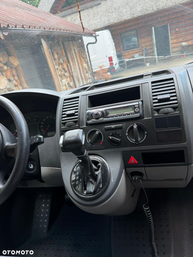 Volkswagen T5 transporter - 9