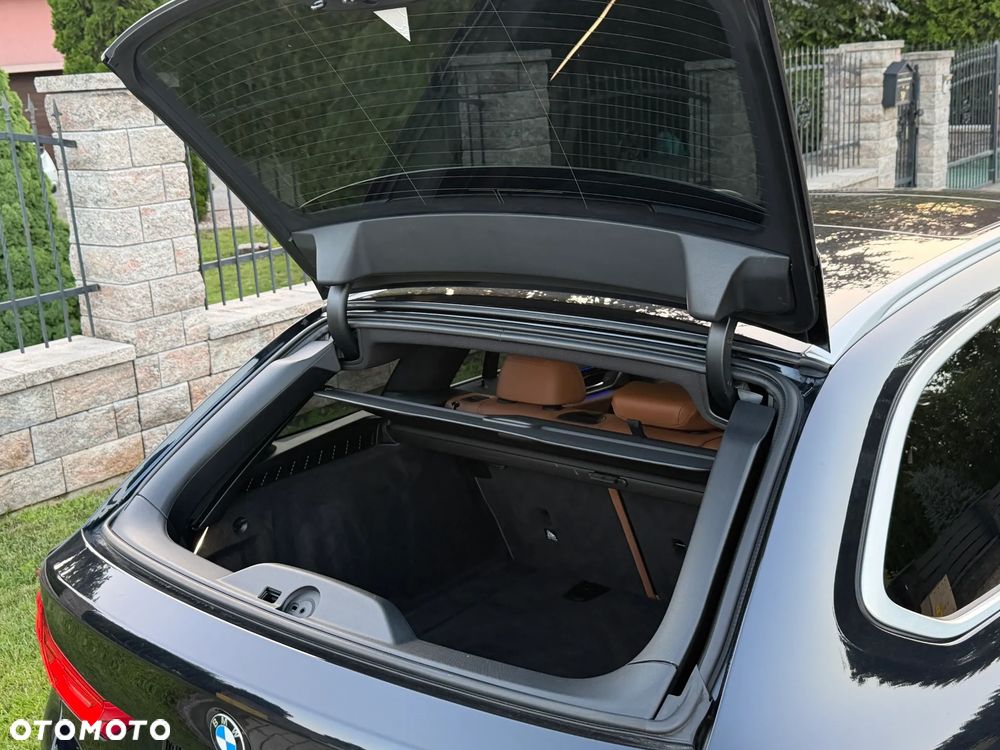 BMW Seria 5 520d M Sport Edition - 26