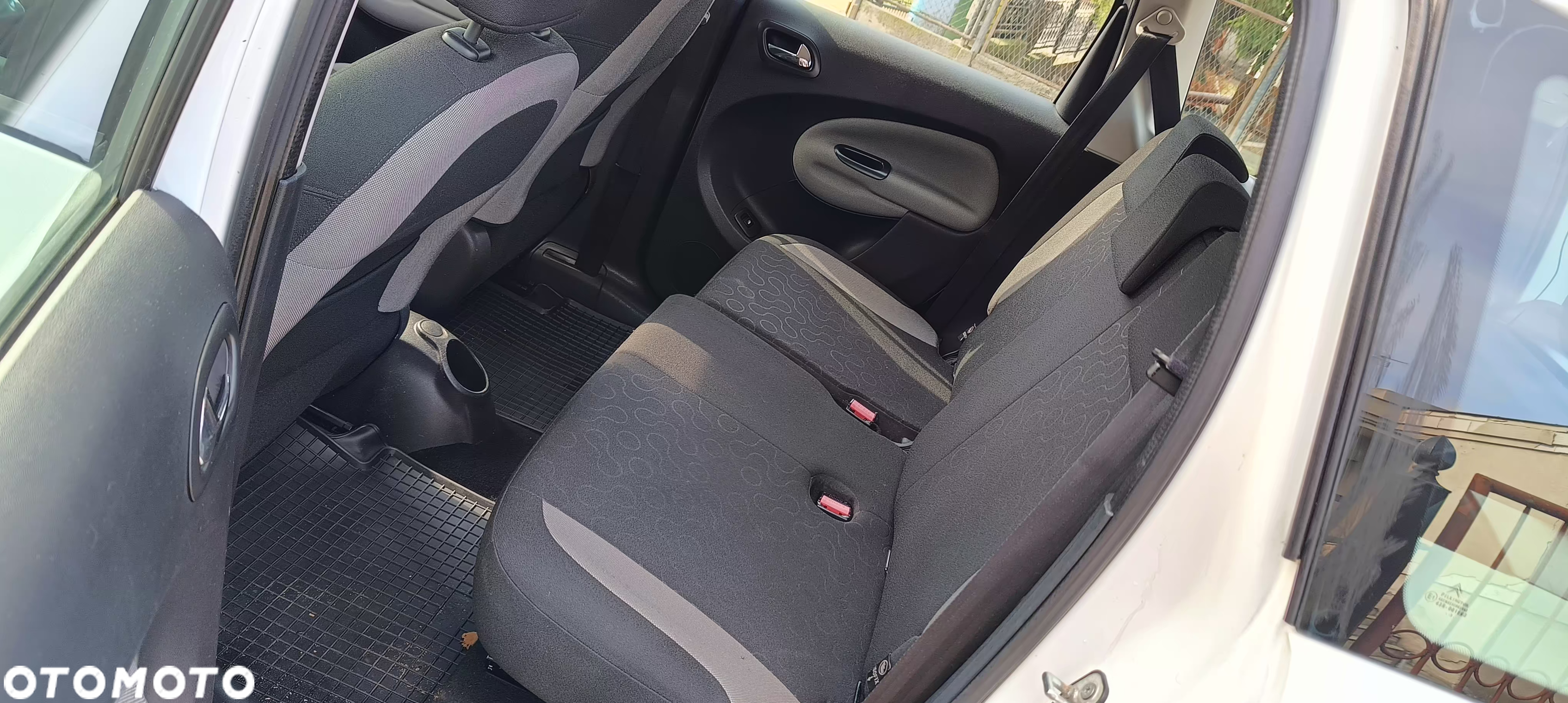 Citroën C3 Picasso 1.6i Exclusive - 9