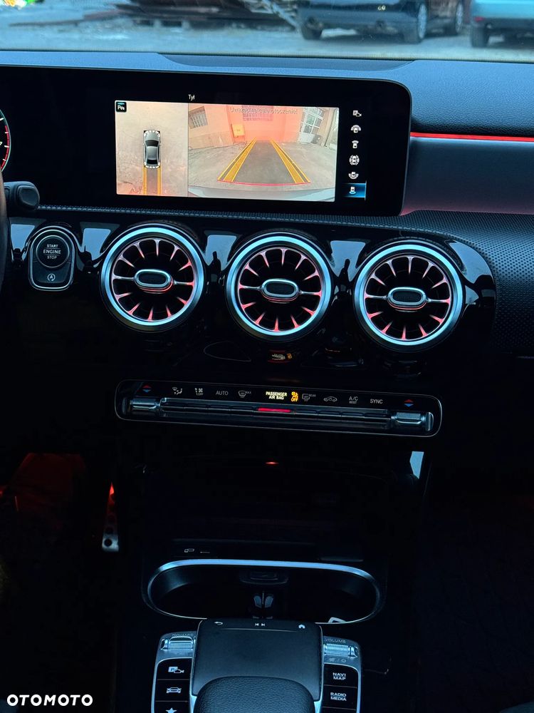 Mercedes-Benz Klasa A 220 4Matic 7G-DCT AMG Line - 22