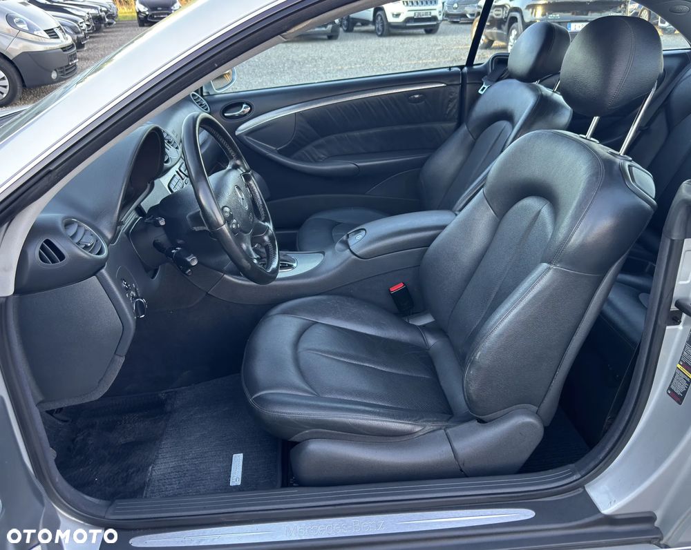 Mercedes-Benz CLK 320 Avantgarde - 17