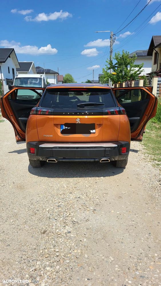 Peugeot 2008 1.2 L PureTech STT EAT8 Allure - 2