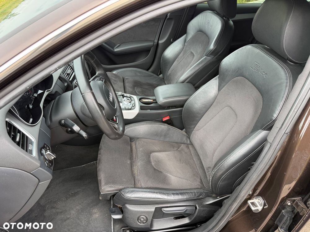 Audi A4 Avant 2.0 TDI DPF quattro S tronic S line Sportpaket - 11