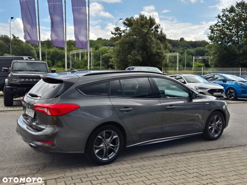 Ford Focus - 7