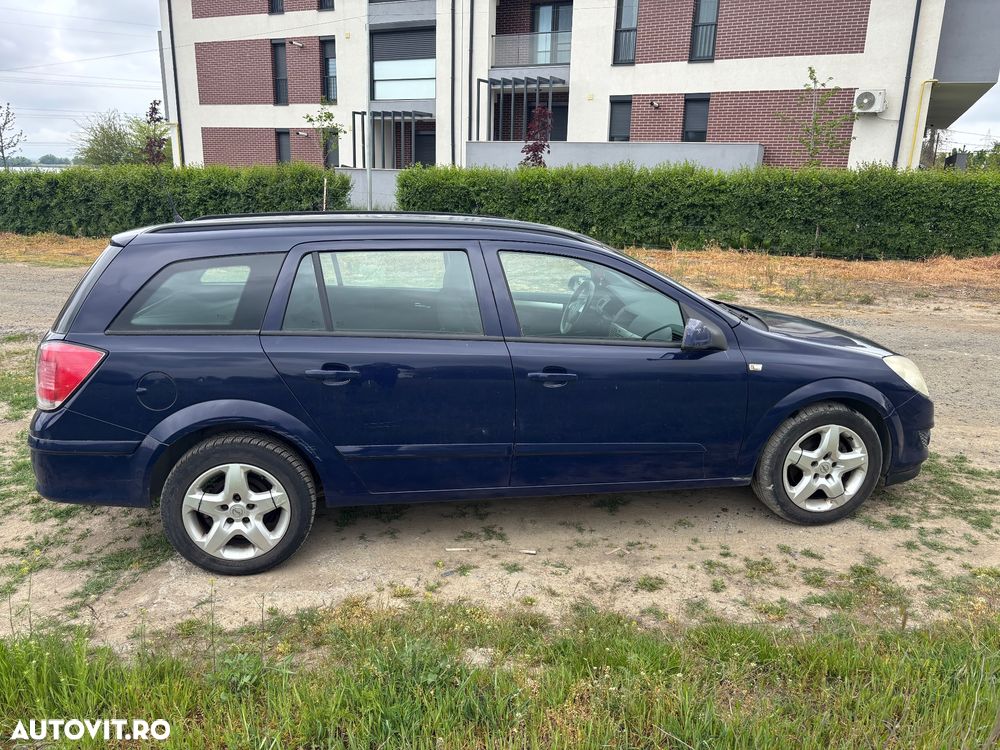 Opel Astra 1.3 CDTI Essentia - 4