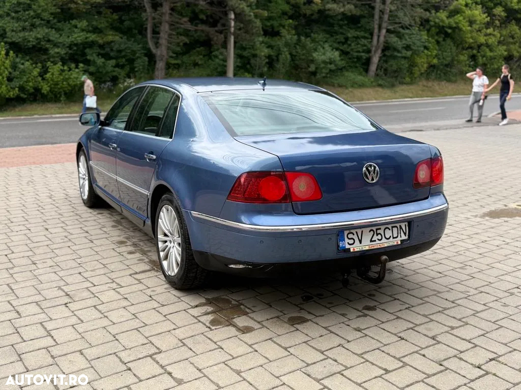 Volkswagen Phaeton - 4