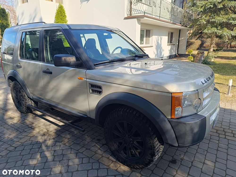 Land Rover Discovery 2.7D V6 S - 2