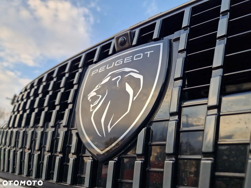 Peugeot 408 1.2 PureTech mHEV GT Exclusive S&S e-DSC6 - 24