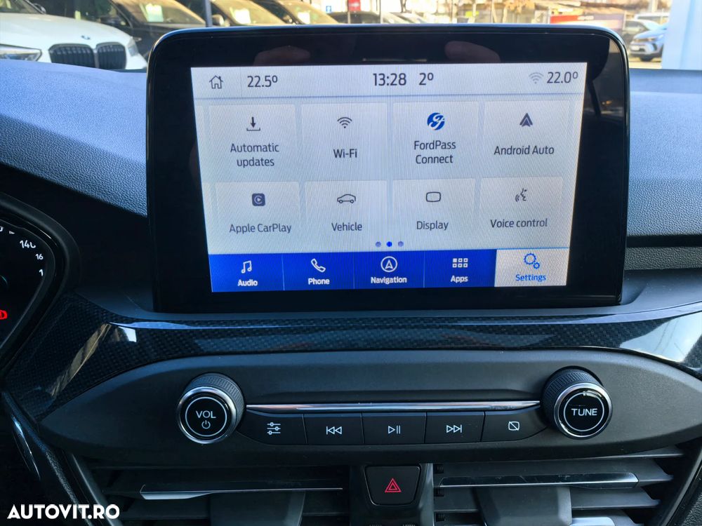 Ford Focus Turnier 1.5 EcoBlue Start-Stopp-System Aut. ST-LINE - 18