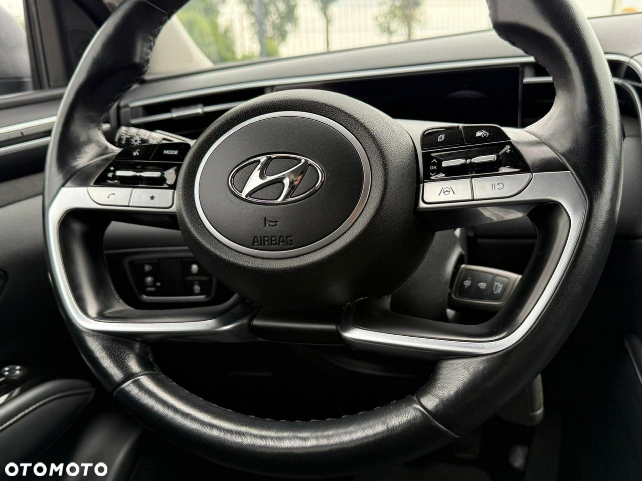Hyundai Tucson 1.6 T-GDi Smart 2WD - 24