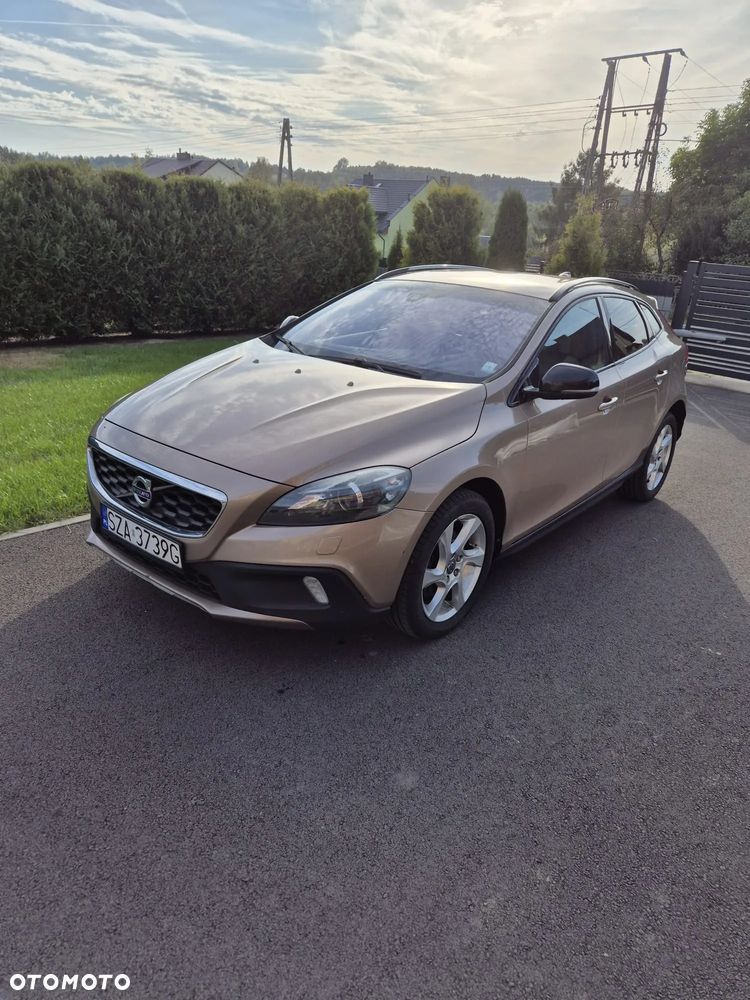 Volvo V40 - 2