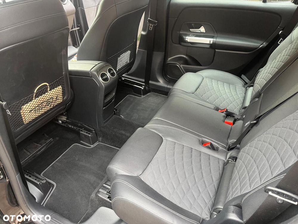Mercedes-Benz GLB 200 d 8G-DCT Progressive - 20