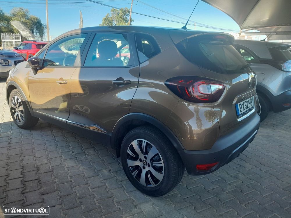 Renault Captur 1.2 TCe Exclusive EDC - 7