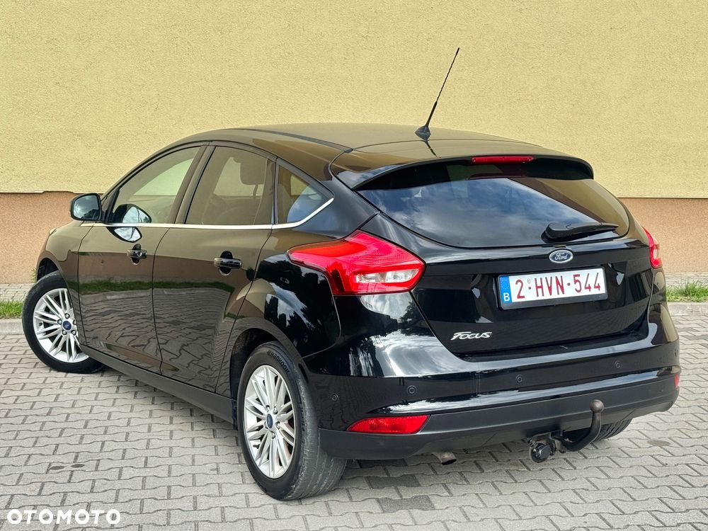 Ford Focus 1.6 TDCi DPF Titanium - 5