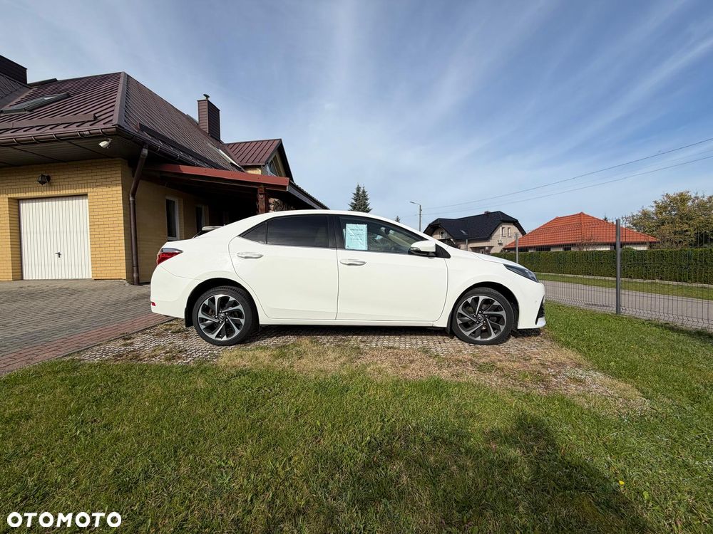 Toyota Corolla 1.6 Prestige - 3