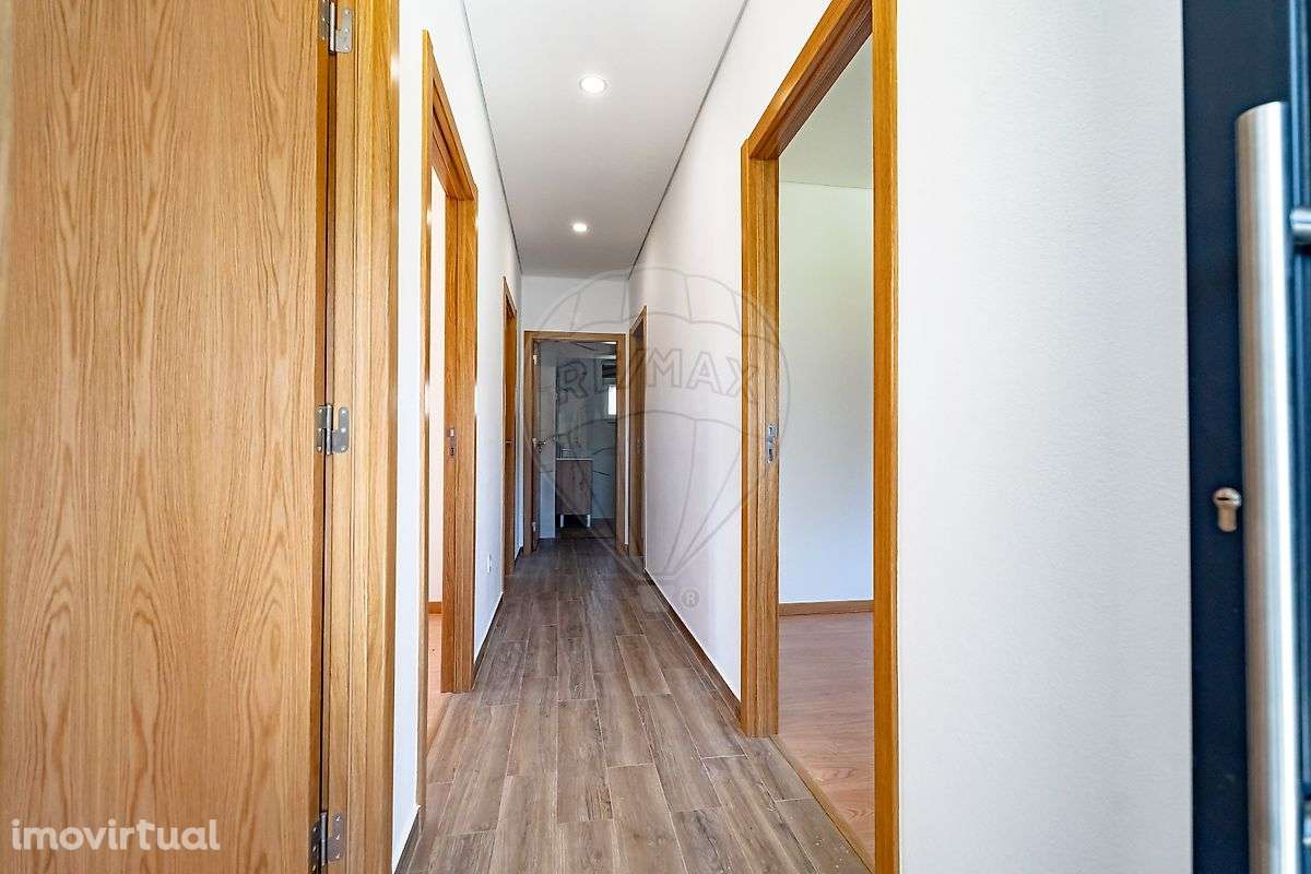 Moradia T2 para venda - Grande imagem: 5/48