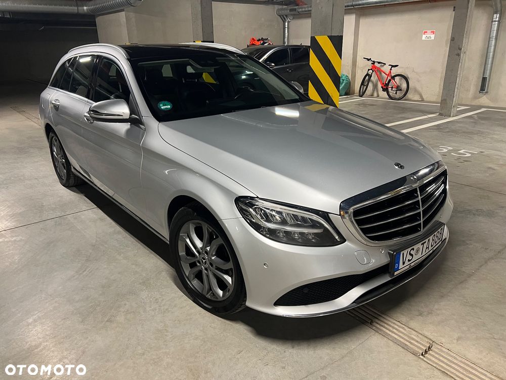 Mercedes-Benz Klasa C - 35