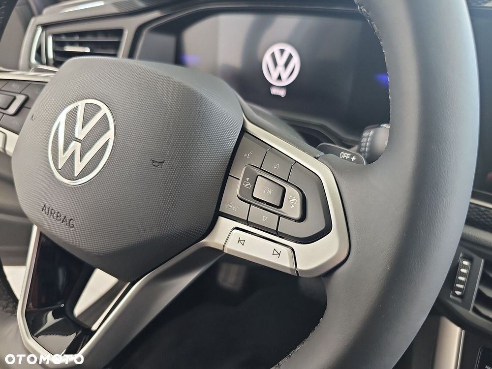 Volkswagen Polo - 34