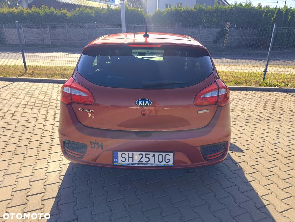 Kia Ceed 1.6 GDI L Business Line - 8