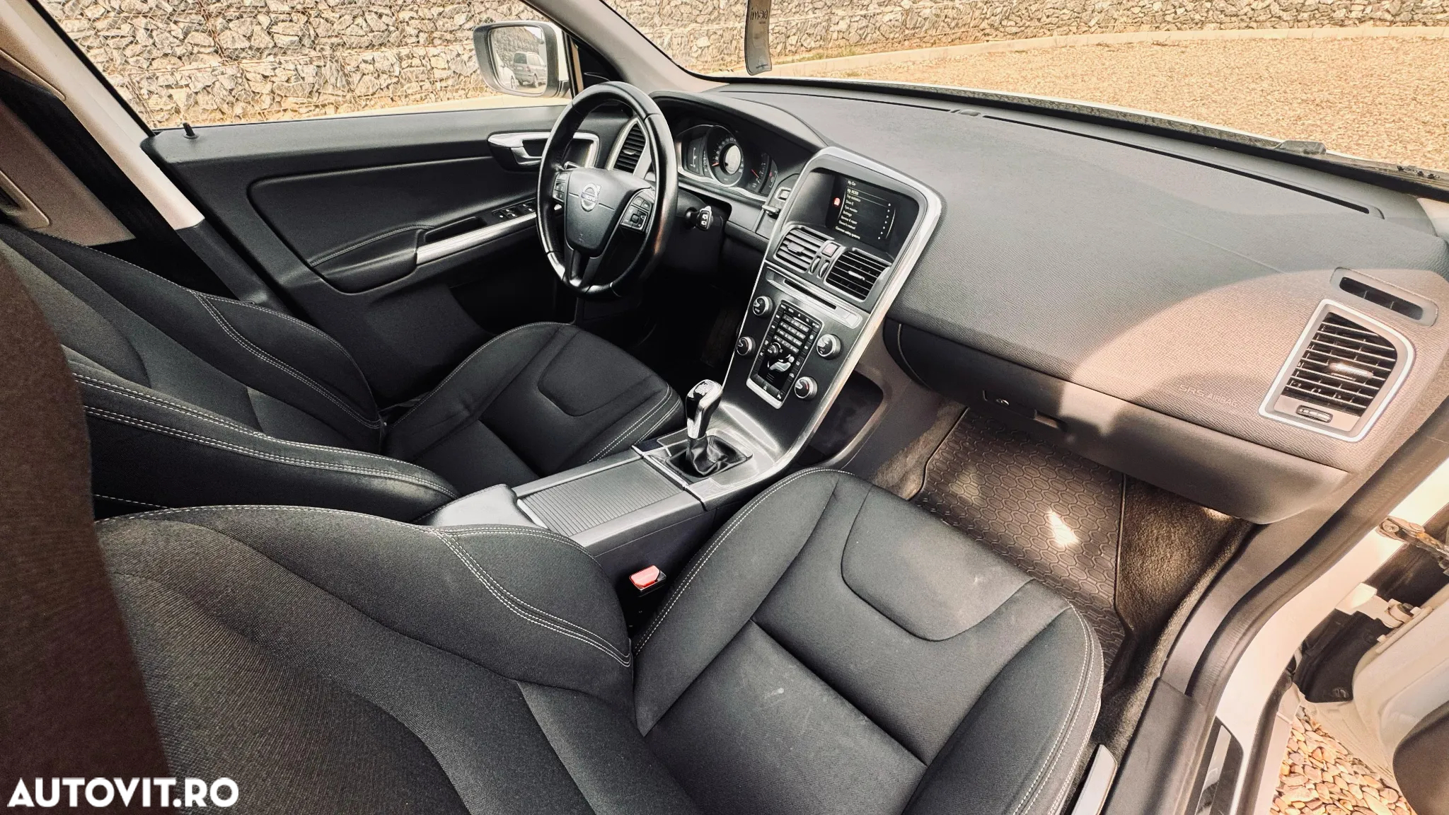 Volvo XC 60 D3 Start-Stop Summum - 11