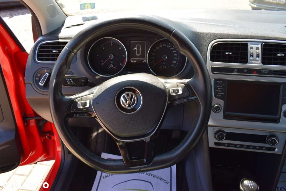 Volkswagen Polo - 23