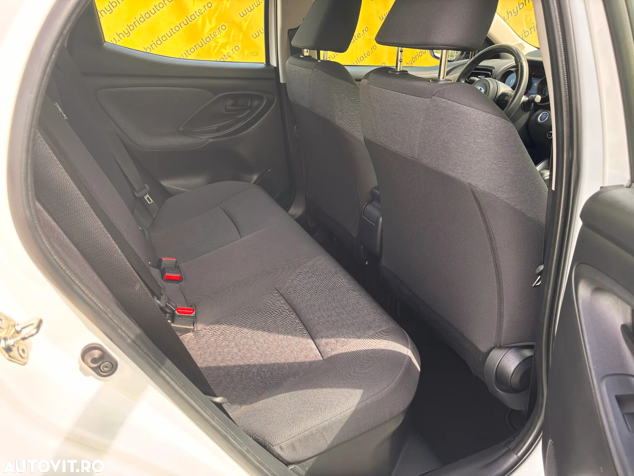Toyota Yaris 1.5 116 CP HEV Dynamic - 34