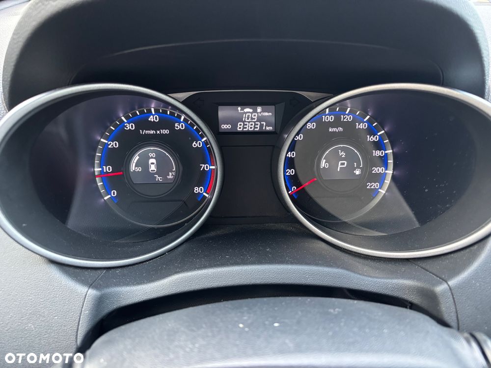 Hyundai ix35 2.0 GDI Premium 2WD - 21