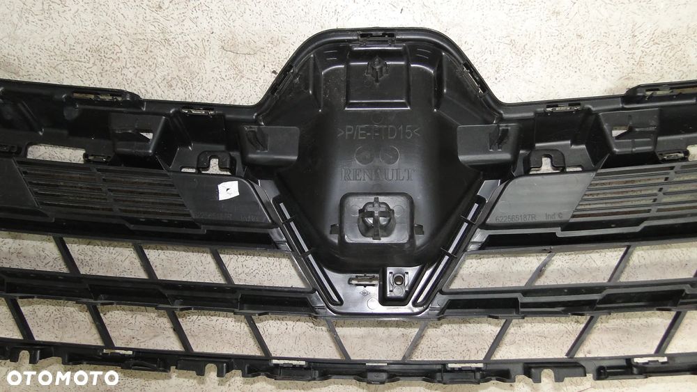 RENAULT EXPRESS ATRAPA GRILL 21-23r - 9