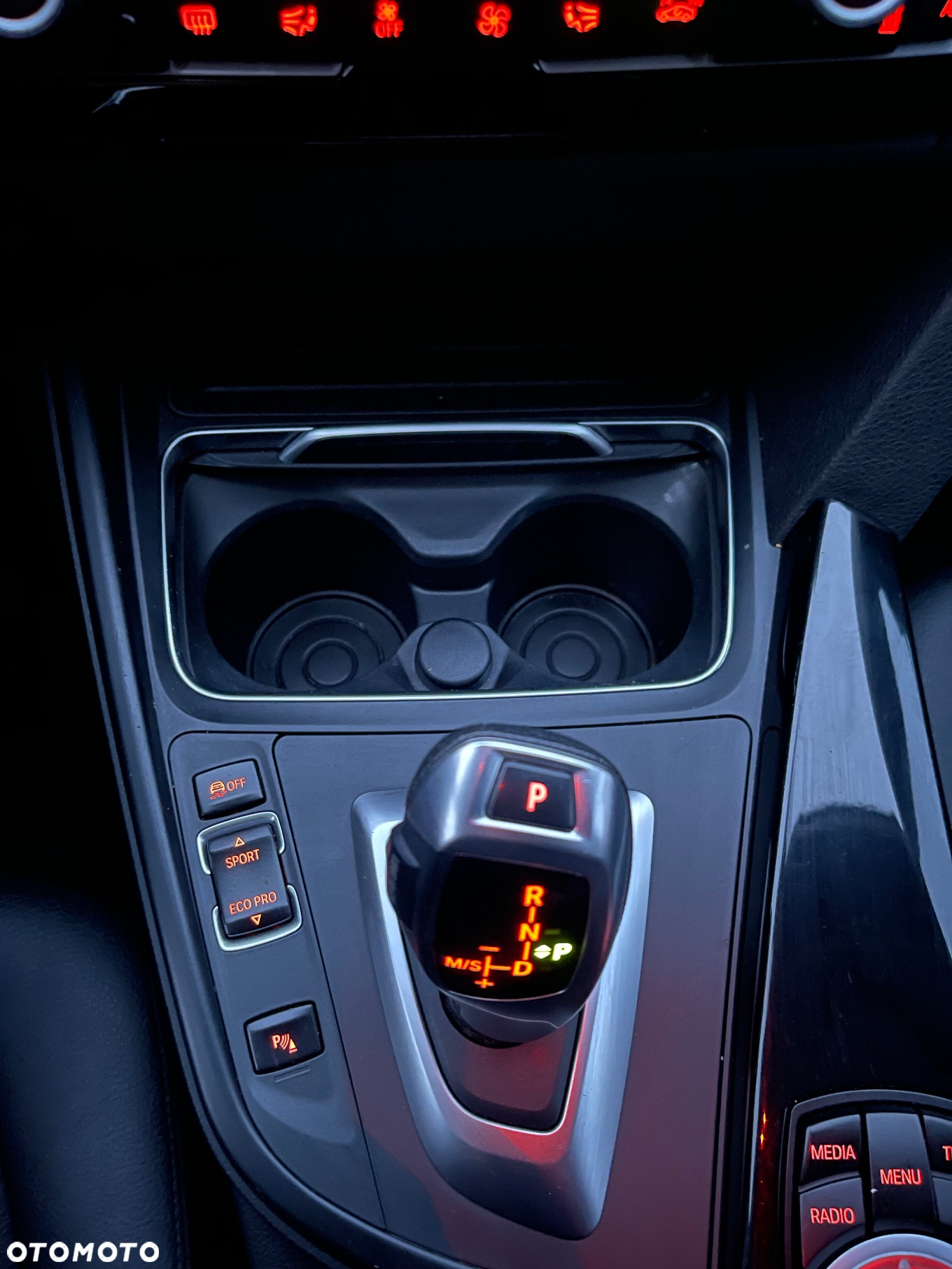 BMW Seria 3 316d - 12