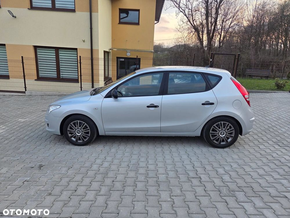 Hyundai i30 1.4 Edition Plus - 13