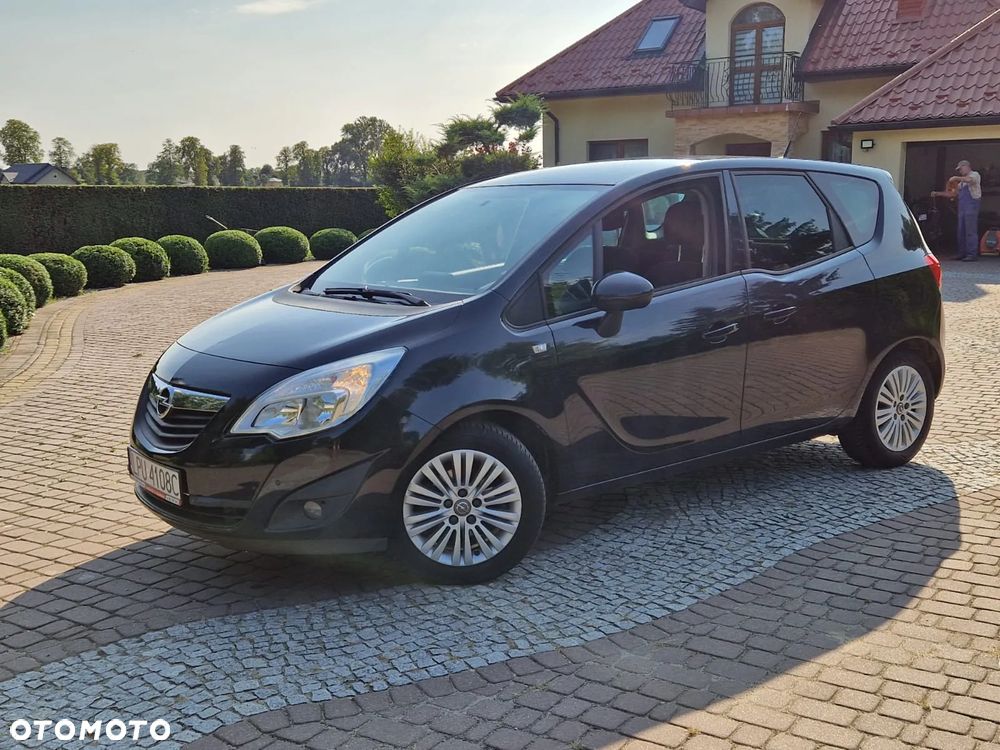 Opel Meriva - 11