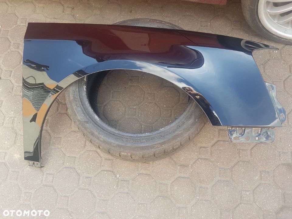 Błotnik przód prawy VW PASSAT B6  kod koloru L041 PROMOCJA - 1