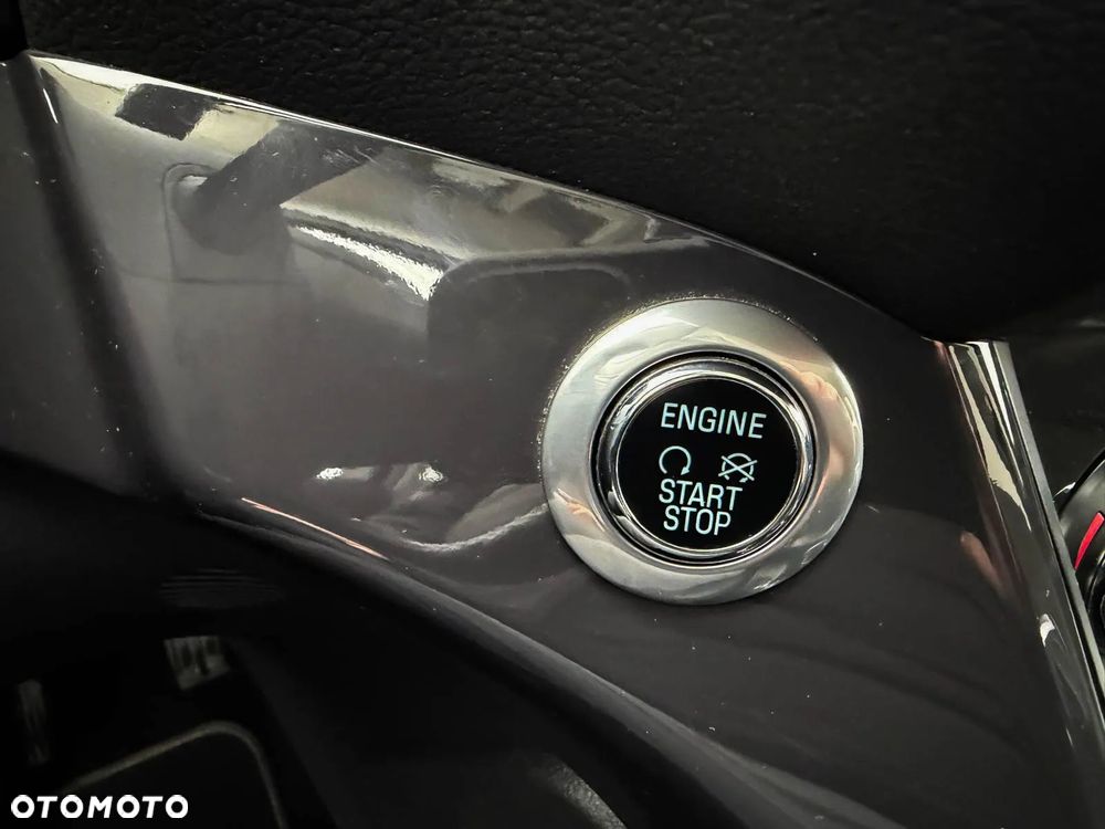 Ford Kuga 2.0 TDCi 4x4 Titanium - 37