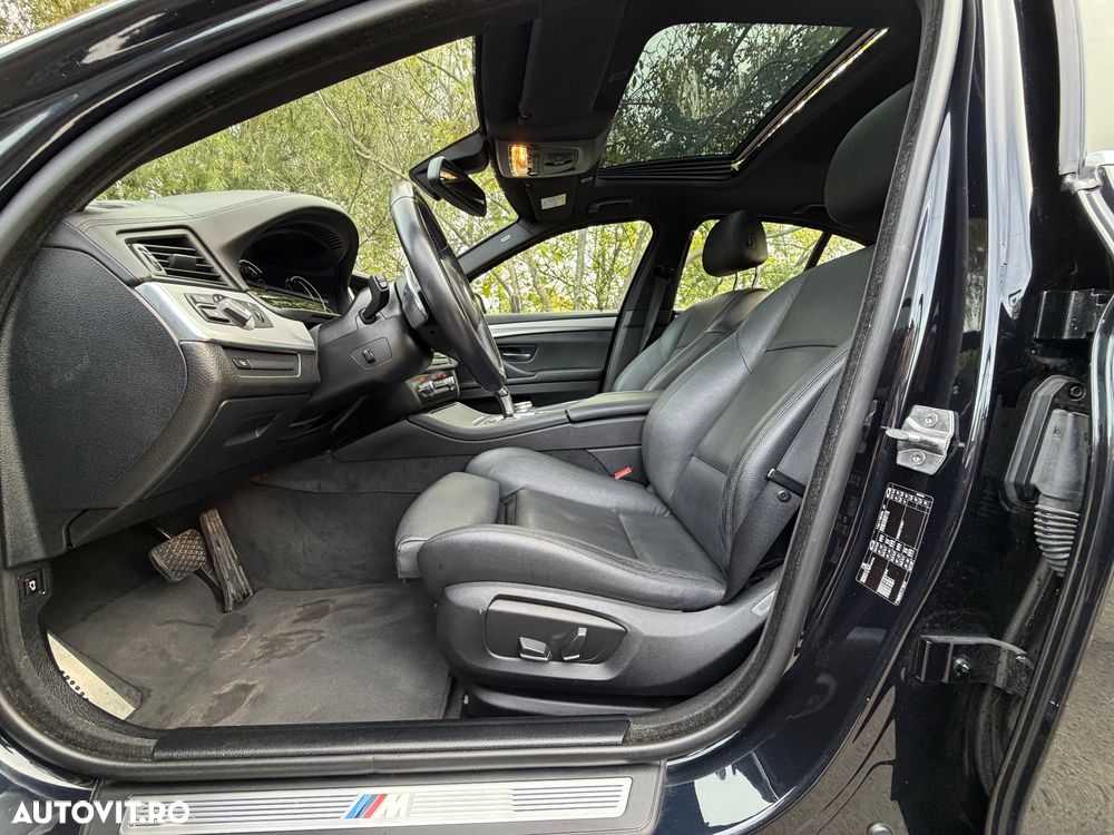 BMW Seria 5 518d Aut. - 29