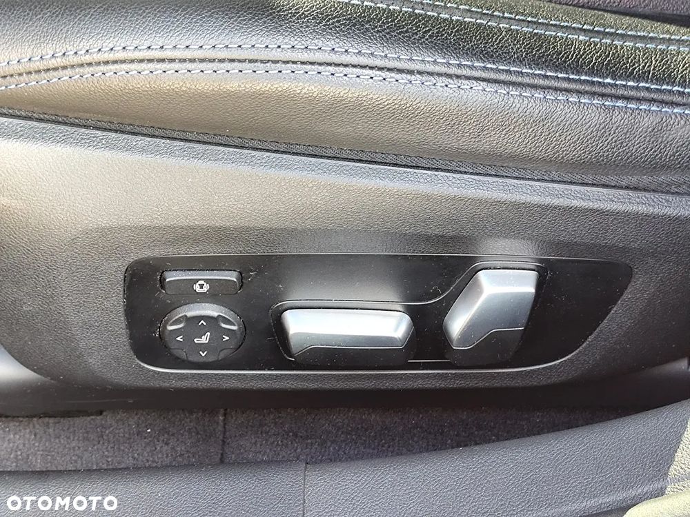 BMW i4 83.9kWh M50 xDrive - 15
