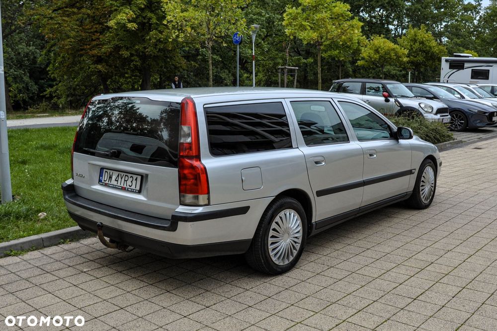 Volvo V70 - 4