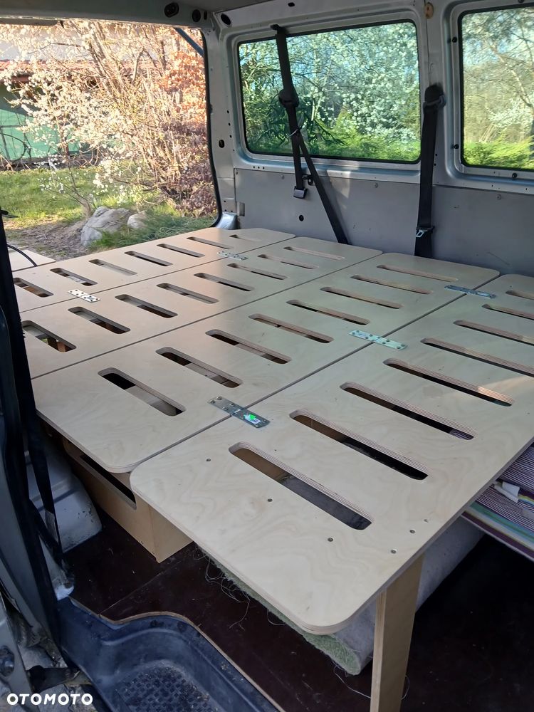 Volkswagen Transporter Escapade - 4