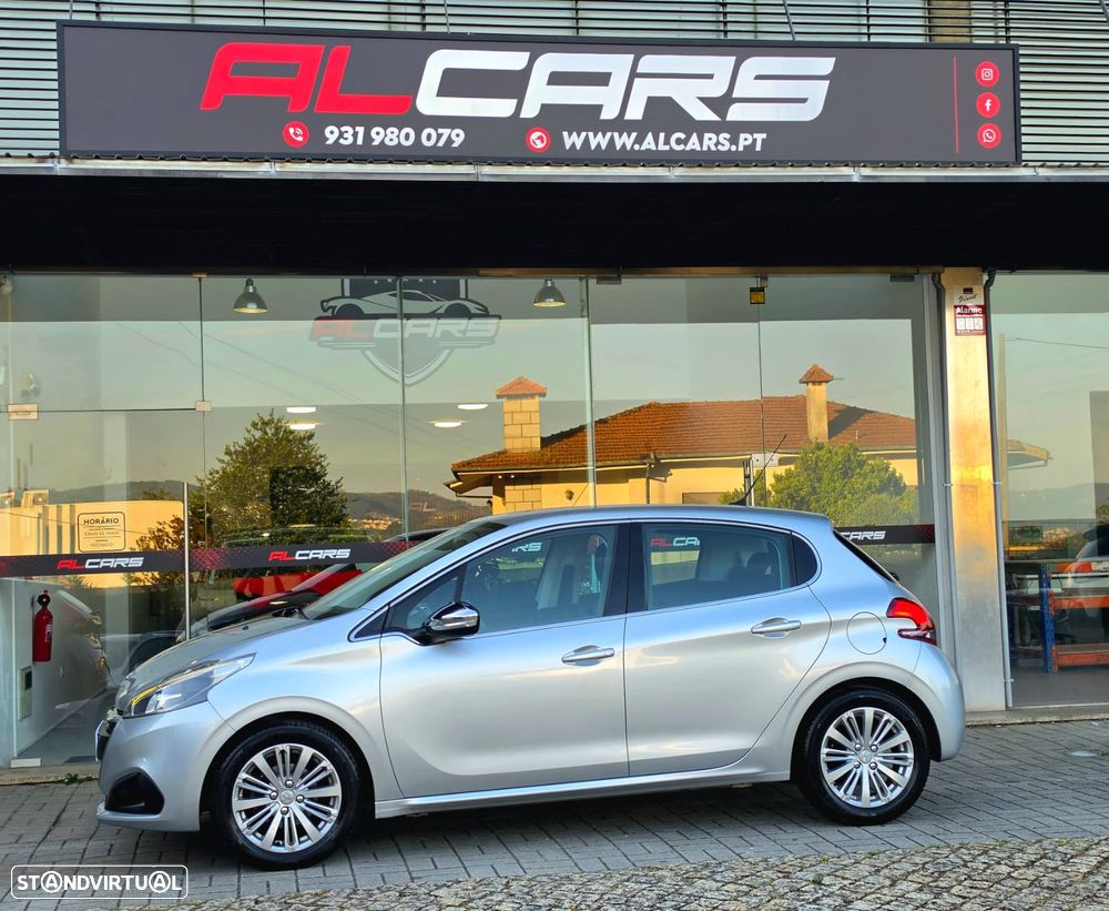 Peugeot 208 1.2 PureTech Allure - 3