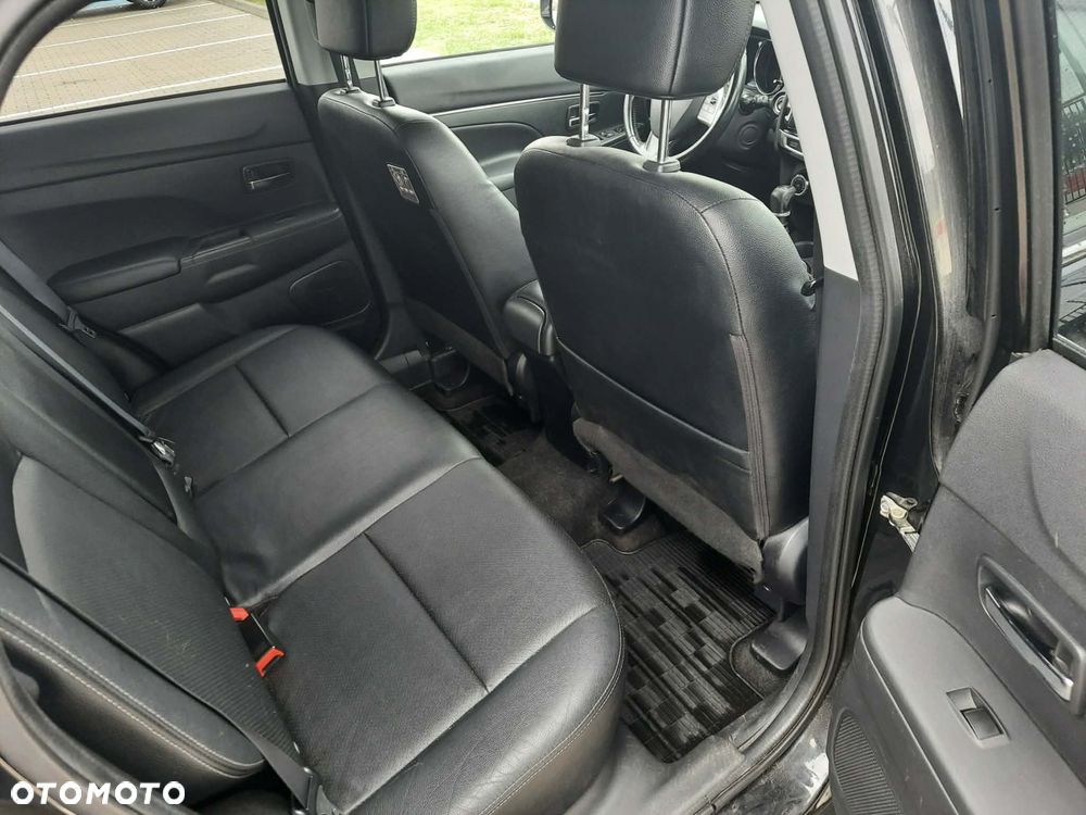 Mitsubishi ASX - 13