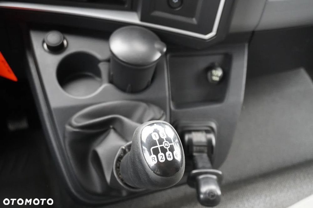 Renault D210 12T / Chłodnia Bitemperatura / 10 sztuk - 28