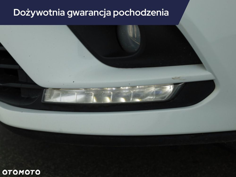 Renault Clio - 17