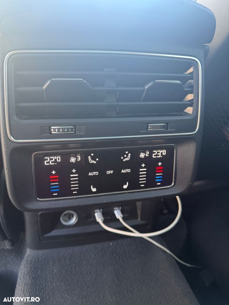 Audi Q7 3.0 50 TDI quattro Tiptronic S Line - 12