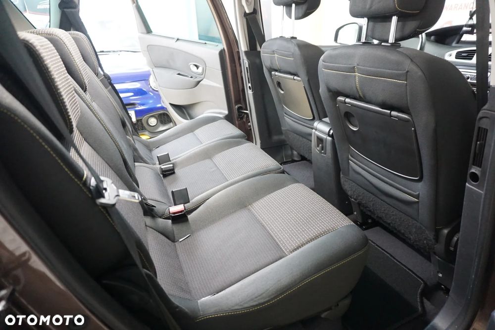 Renault Scenic dCi 110 Expression - 27