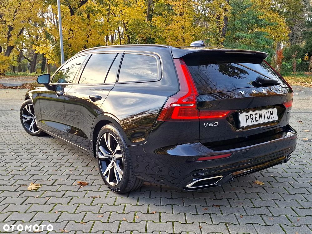 Volvo V60 D3 Geartronic R-Design - 3