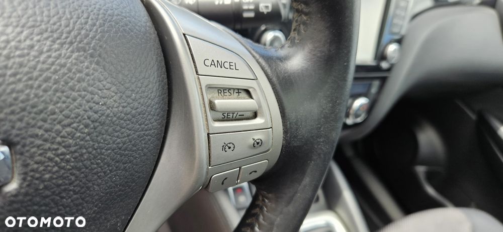 Nissan Qashqai 1.5 dCi Tekna - 29