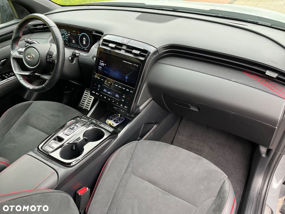 Hyundai Tucson 1.6 T-GDi HEV 2WD N Line - 16