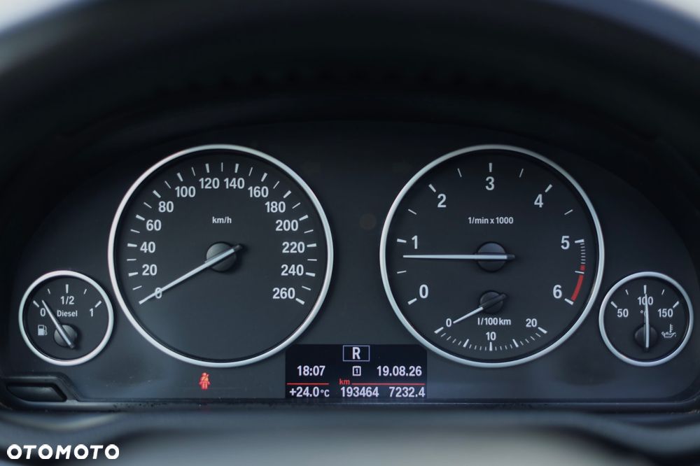 BMW X3 xDrive20d - 27